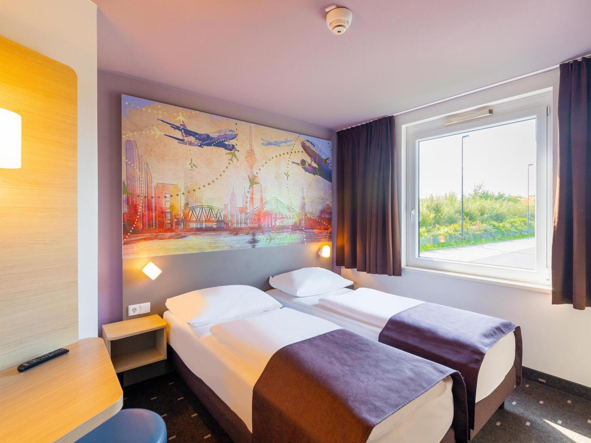 B&B Hotel Duesseldorf-Airport Exterior foto
